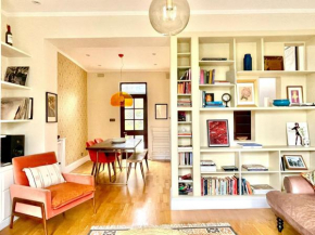 Pass the Keys Charming Portobello Road Apartment